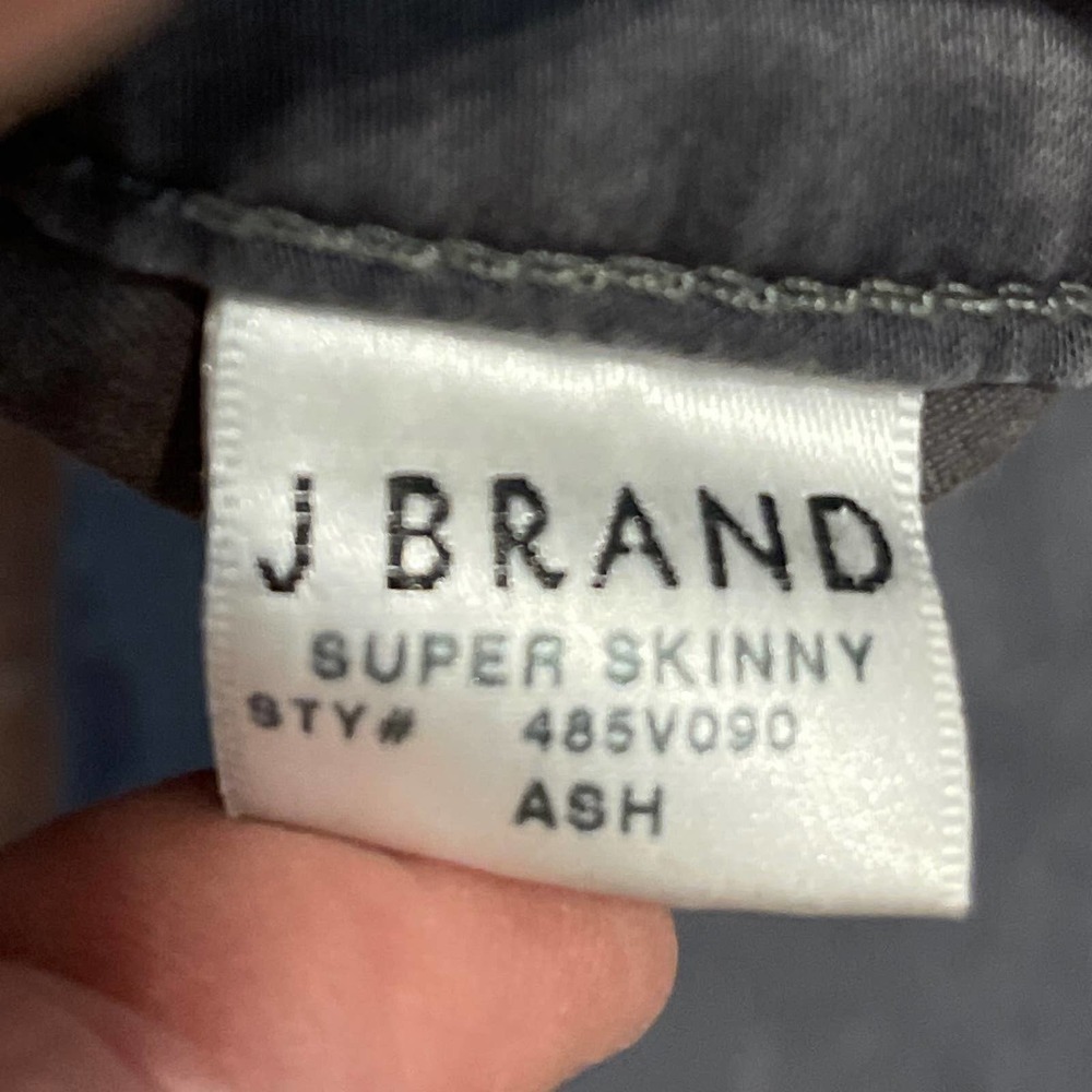 J BRAND SUPER SKINNY BRUSHED COTTON PANT IN ASH GRAY - Picture 5 of 6